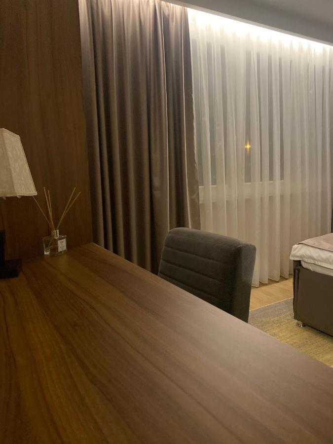Mia Apartman Visoko Exteriör bild
